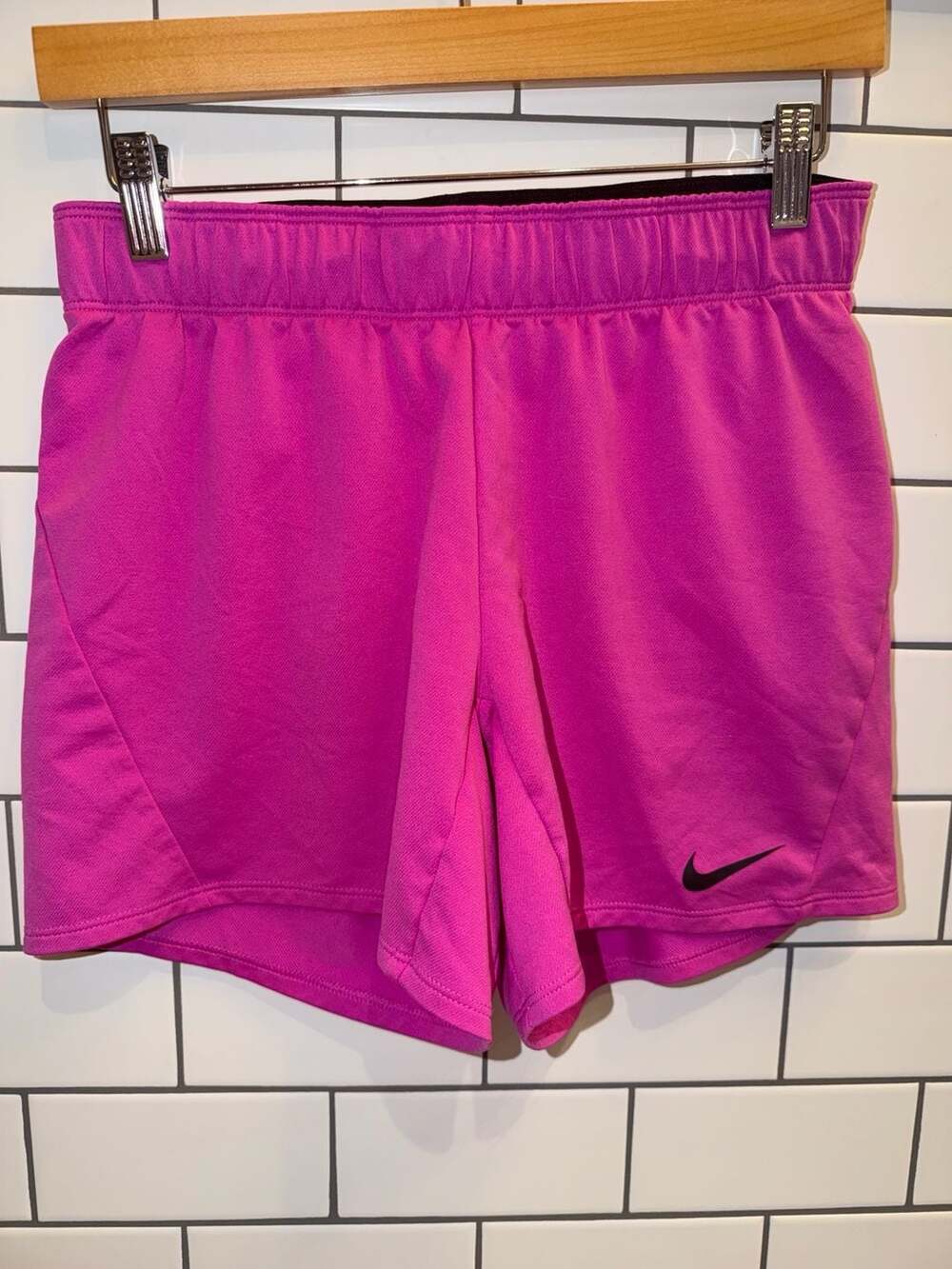 Nike Women's Dri-FIT Performance Athletic Training Shorts Hot Fuchsia